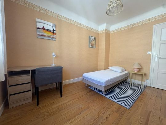 Location Appartement 1 pièce 12m² CHAMBERY 73000 - Photo 1