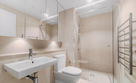 2 bed 2 bath - Photo 4