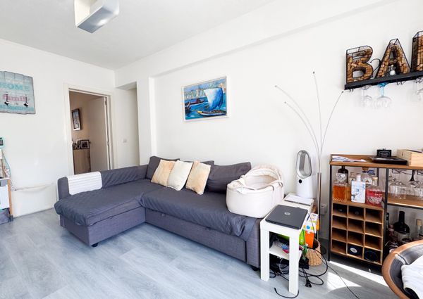 APARTAMENTO T4 EM ALFRAGIDE MOBILADO