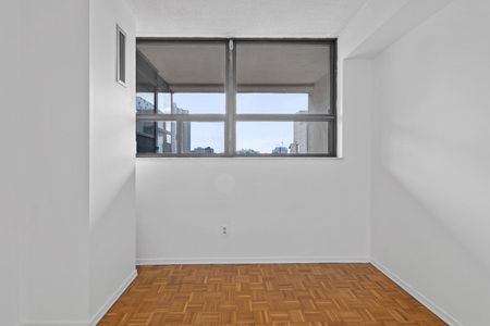 For Lease - 80 St. Patrick Street Unit# 714, Toronto, Ontario - Photo 4