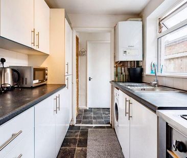 Mixed use to rent - Photo 5