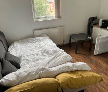 4 Bed Terraced House, City Centre, CV2 - Photo 1