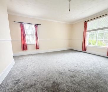 George Street, Hailsham, BN27 1AE - Photo 1