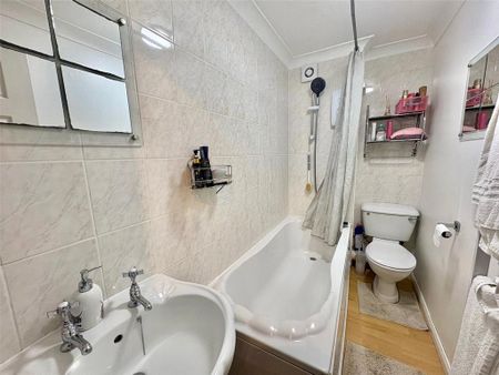 1 bedroom apartment to rent - Photo 5