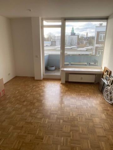 RE-stadtnah&sonnig, 2,5 Zimmer mit Fahrstuhl - Photo 2