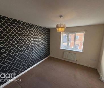 3 bedroom terraced house to rent - Photo 3