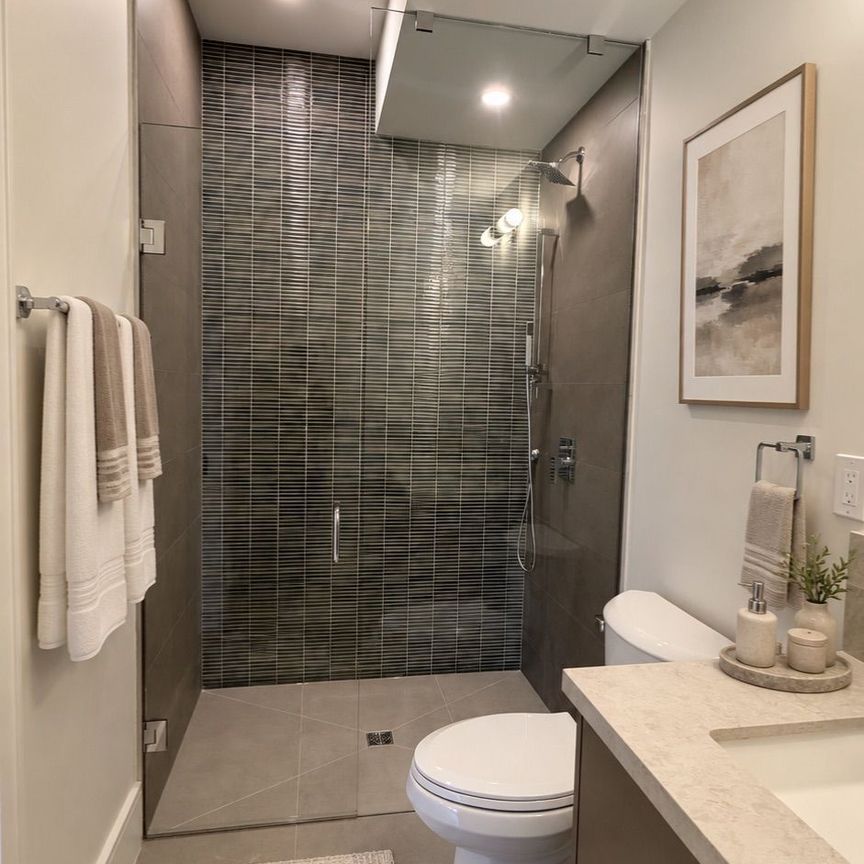 For Lease - 43 Elmwood Avenue Unit# #2, Mississauga, Ontario - Photo 1