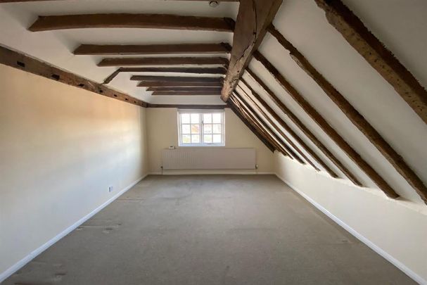 4 bedroom terraced house to rent - Photo 1