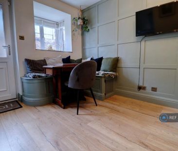 1 bedroom semi-detached house to rent - Photo 3