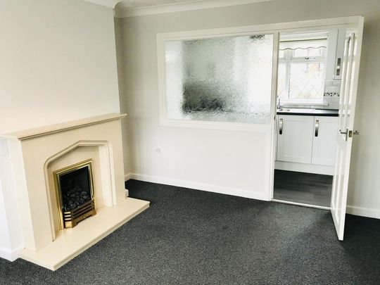 2 bedroom semi-detached house to rent - Photo 1