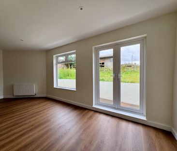 6 bedroom detached house to rent - Photo 3