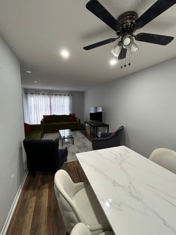 For Lease - 50 Flagstick Court Unit# Upper, Toronto, Ontario - Photo 3