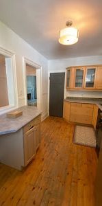 Great 1 bedroom 1 bathroom in the Bloor West Village! - Photo 1