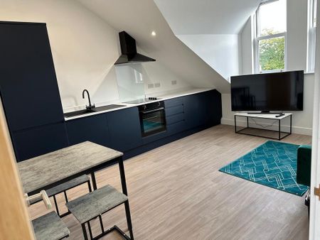 2 bedroom flat to rent - Photo 4