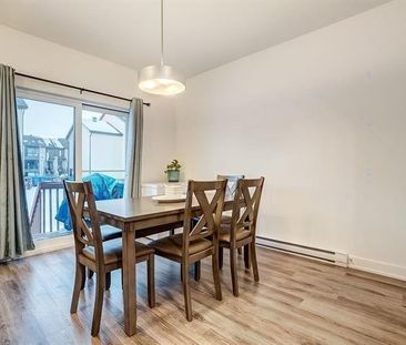 241 Rue du Pirée, #1 - Photo 2