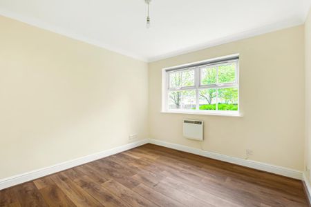 2 bedroom apartment to rent Napier Court, 15-21 Broomhall Road, Woking, GU21 - Photo 4