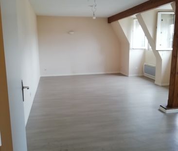 Appartement T1 – Quai Favière proche centre-ville de Montluçon - Photo 5