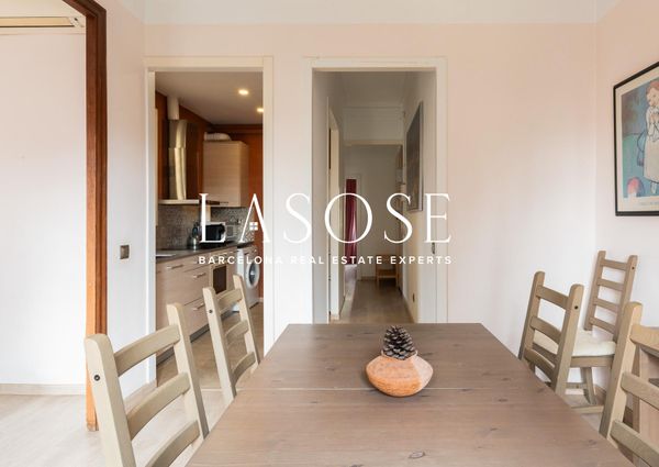 Apartment 63m² with terrace to rent in Dreta de l'Eixample, Barcelona