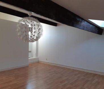 Location Appartement 3 pièces 71m² BORDEAUX 33000 - Photo 6