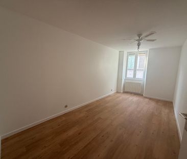 Location Appartement 2 pièces 53m² CHABEUIL 26120 - Photo 3