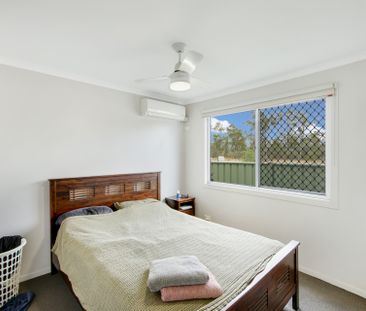 Neat & Tidy Furnished 2 Bedroom Unit ! - Photo 3