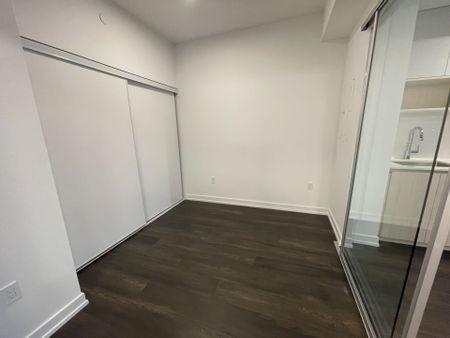 For Lease - 799 The Queensway N/A Unit# 521, Toronto, Ontario - Photo 2