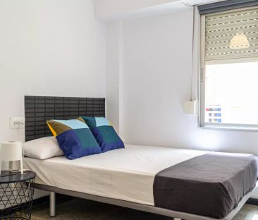 Twin Beds in Room in a shared 5-bedroom apartment for rent in Ciuta... - Photo 5