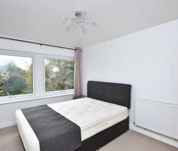 3 bedroom apartment to rent - Photo 6