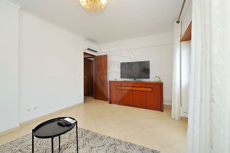 Apartamento T2 em Setúbal - Photo 3