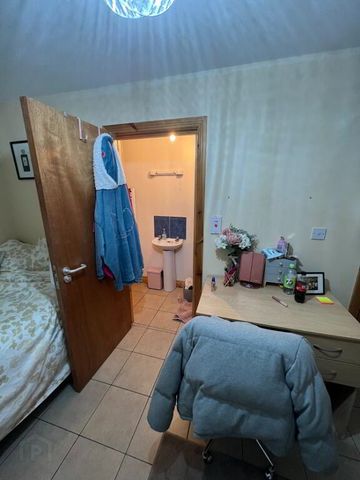 Unit 1, 82 Fitzroy Avenue, Belfast, BT7 1HX - Photo 2