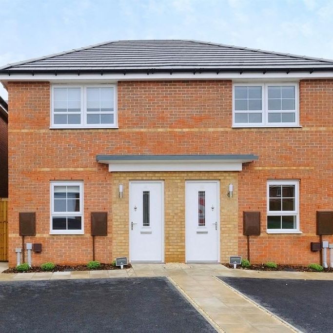 2 bedroom semi-detached house to rent - Photo 1