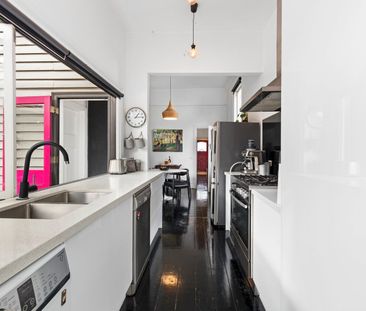 24 Greig Street, Seddon, VIC, 3011 - Photo 4
