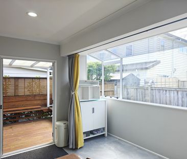 Live the Easy City Fringe Lifestyle - Photo 3