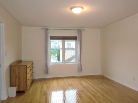 For Lease - 32 Leitch Avenue, Toronto, Ontario - Photo 2