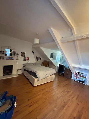 7 bedroom terraced house to rent - Photo 2