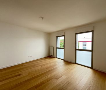 Location Appartement 4 pièces 133m² - Photo 6