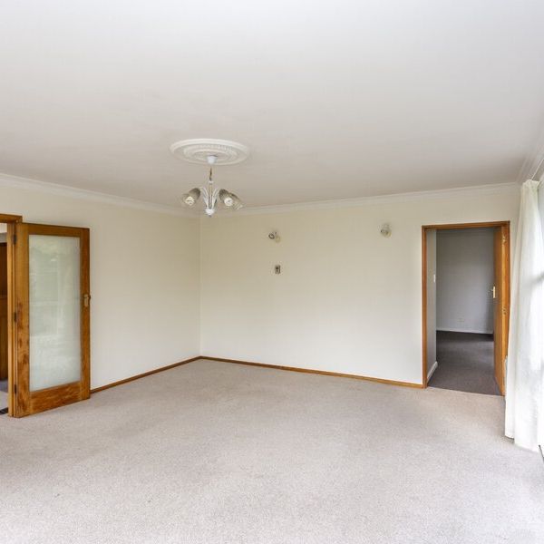 Student Property 6 Bedrooms 2 bathrooms – close to UC - Photo 1