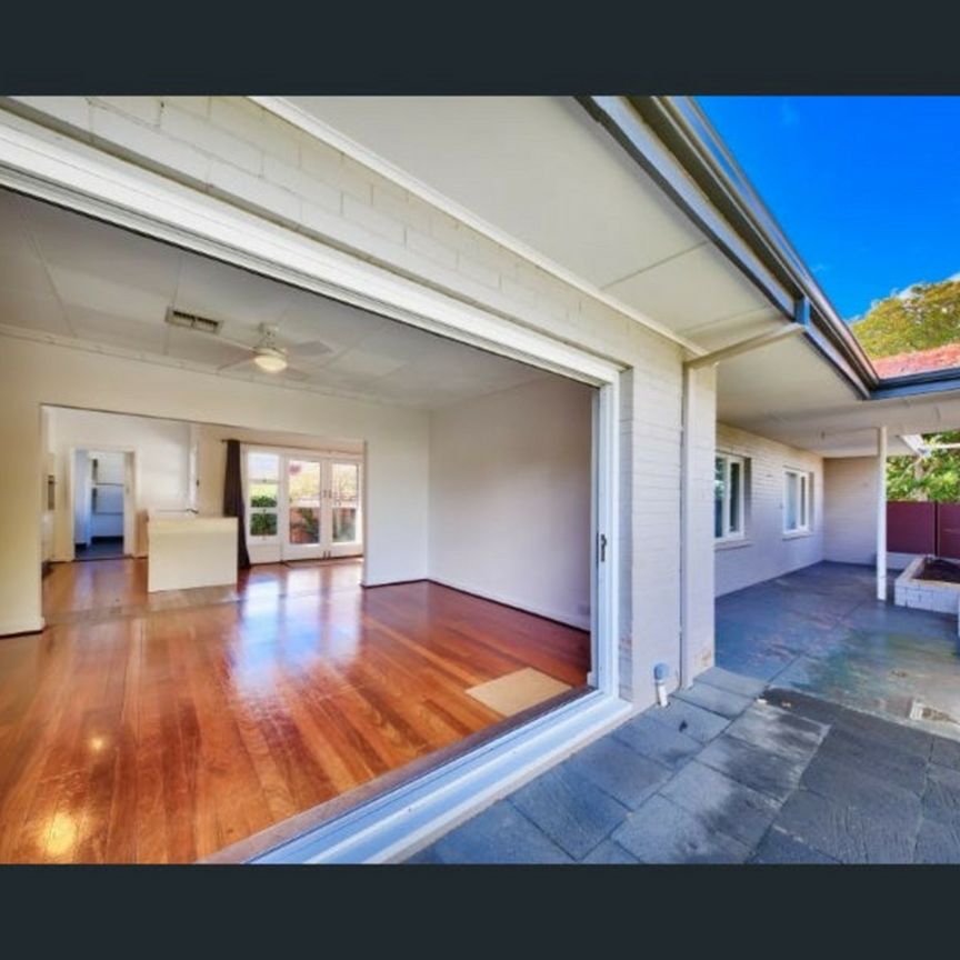 Spacious 3 Bedroom Home - Photo 1