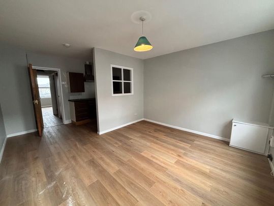 15B North Street, Carrickfergus, BT38 7AQ - Photo 1