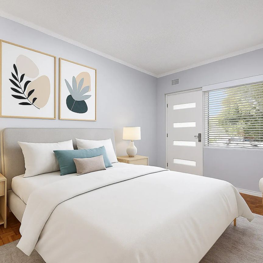 Modern 2-Bedroom Ground Floor Unit...Walk To Station - Photo 1