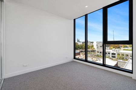 Unit 504/15-35 Thistlethwaite Street, South Melbourne. - Photo 2