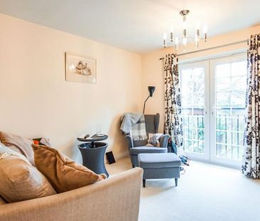 2 bedroom flat to rent - Photo 2