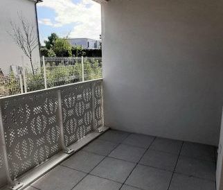 T2 AVEC BALCON ET PARKING - Photo 4