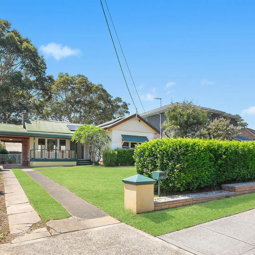 8 June Place, Gymea Bay NSW 2227 - Photo 1