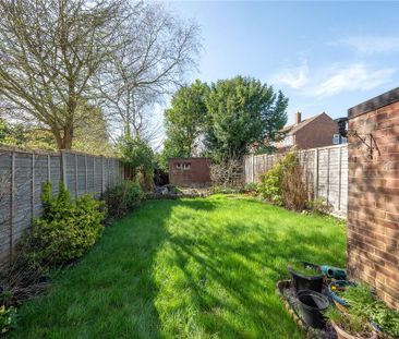 4 bedroom terraced house to rent - Photo 5