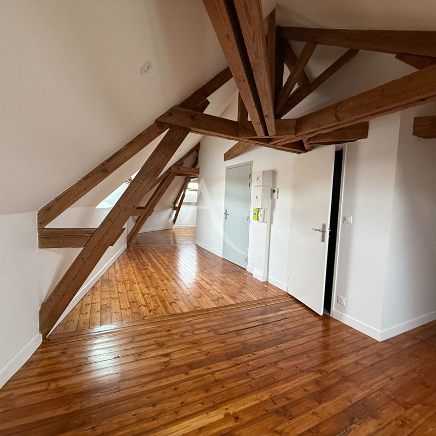 Location appartement 1 pièce, 26.75m², Saintes - Photo 1