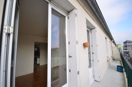 BREST CENTRE VILLE - T4 spacieux de 80m² avec balcon - Photo 2