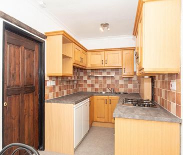 2 bedroom House To Let - Photo 1