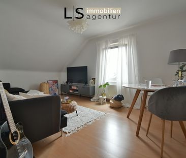 **Dachgeschoss** Gemütliche 3 Zimmer-DG-Wohnung in schönem Altbau, mitten im Stuttgarter Westen! - Foto 6