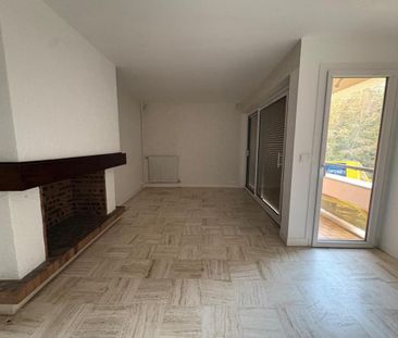 Location Appartement 2 pièces 58m² CAUDEBEC LES ELBEUF 76320 - Photo 6